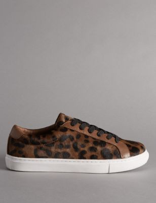 Carvela on sale jackpot trainers